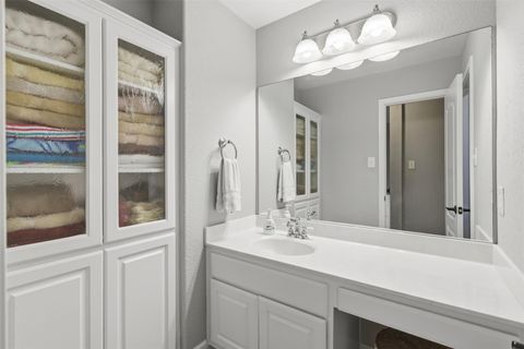 Tiny photo for 6400 Magenta LN, Austin, TX 78739 (MLS # 1751603)