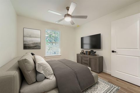 Tiny photo for 10710 Crestview DR, Jonestown, TX 78645 (MLS # 6386677)