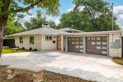 Tiny photo for 1818 Vance CIR, Austin, TX 78701 (MLS # 9482640)