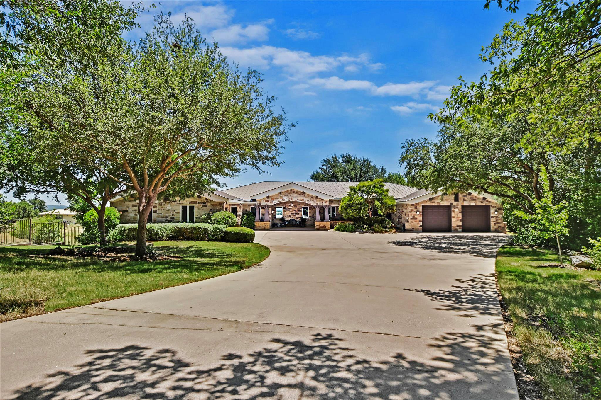 2803 Ranch Road 2831