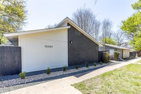 Photo of 10309 Burmaster LN, Austin, TX 78750 (MLS # 7615304)