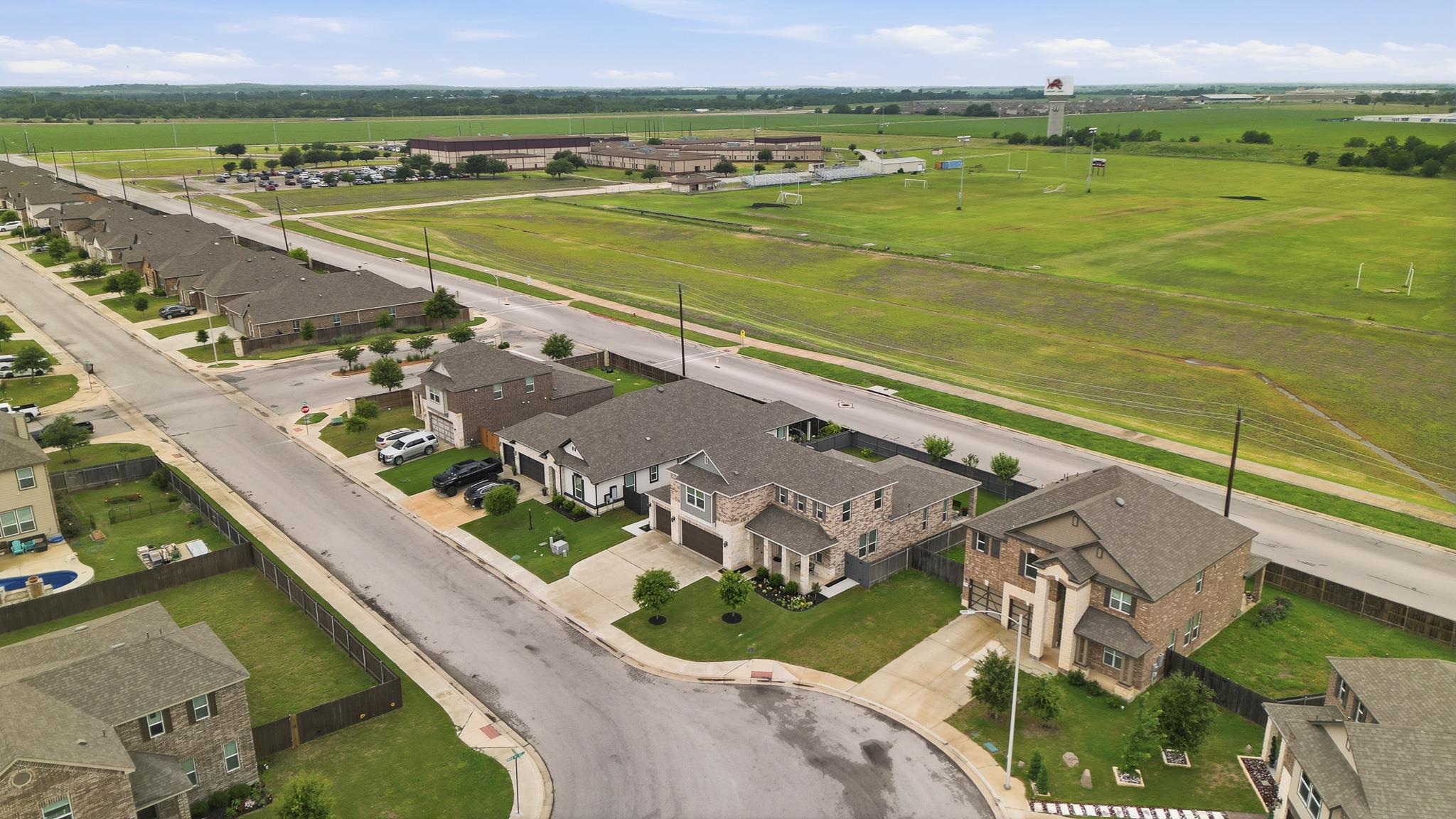 1515 Foxglove DR