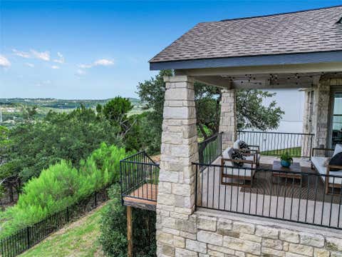 Tiny photo for 2610 Sunset Vista CIR #16, Spicewood, TX 78669 (MLS # 2046050)