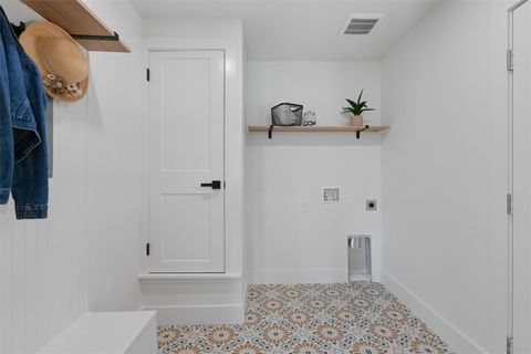 Tiny photo for 5604 Overbrook DR, Austin, TX 78723 (MLS # 6536946)
