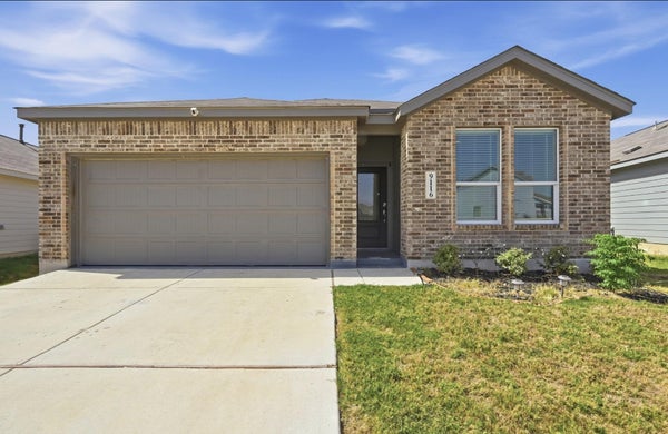 9116 LUCIANO PL, SEGUIN, TX 78155 - Image cf18c6b33852b74afd0bdda8a8ead867/655444547