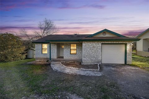 Photo of 18507 Lake Terrace DR, Jonestown, TX 78645 (MLS # 2708824)