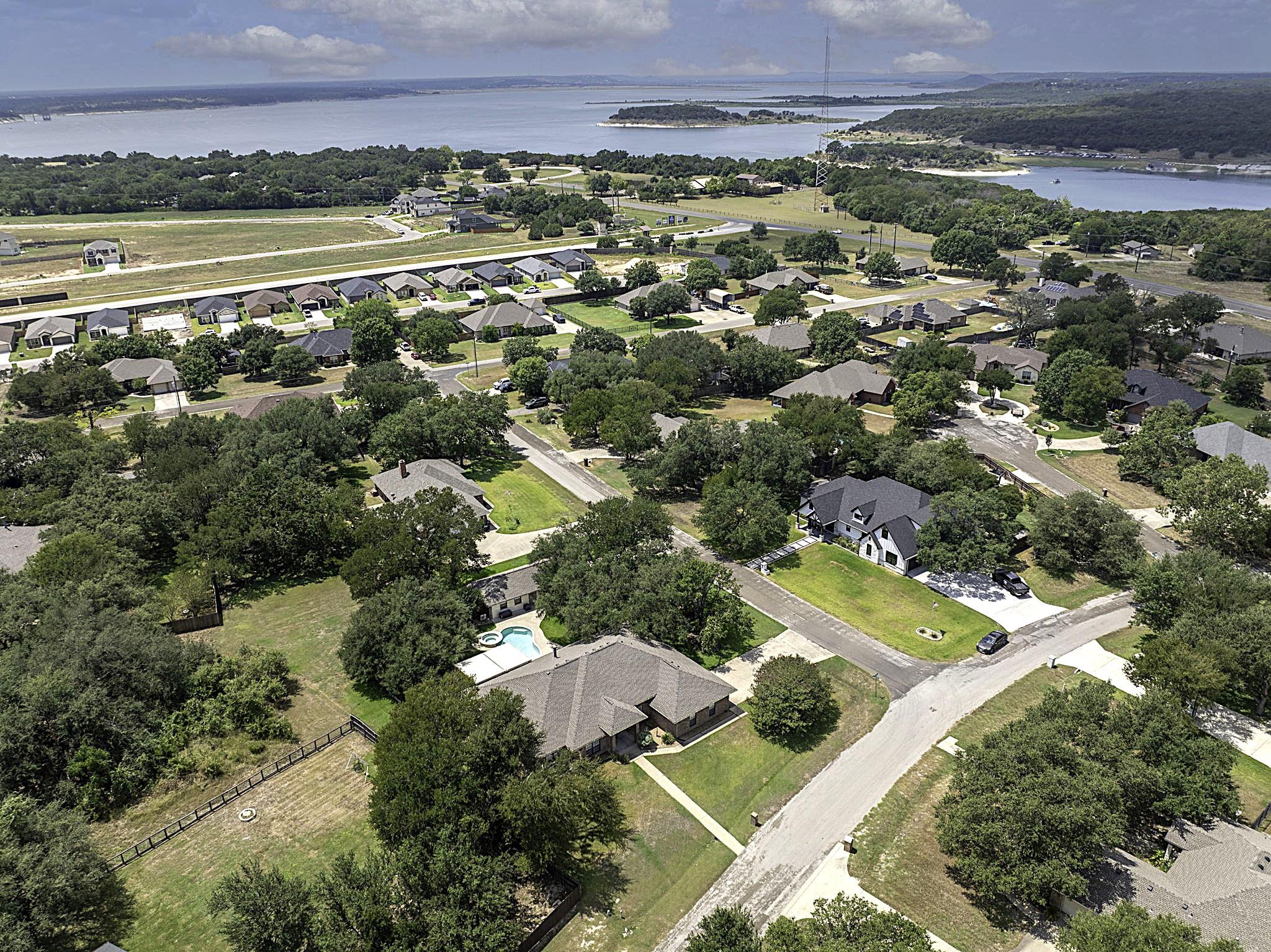 3544 Walter Lane