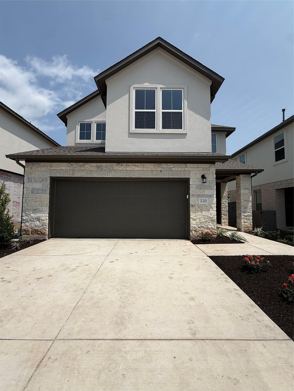 Photo of 220 Bloomington Loop LOOP, Hutto, TX 78634 (MLS # 5023568)