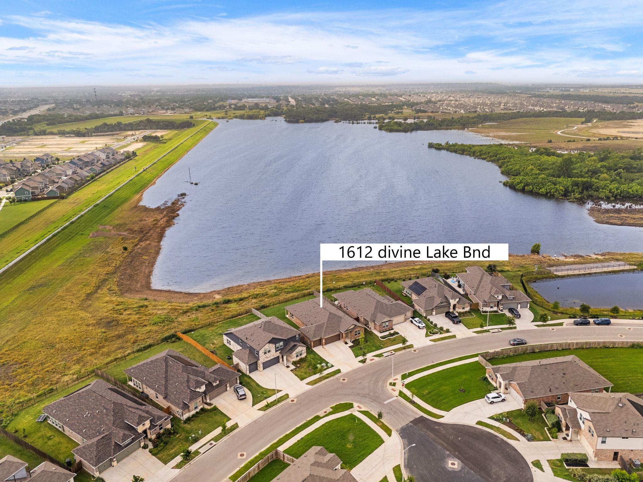 1612 Devine Lake BND