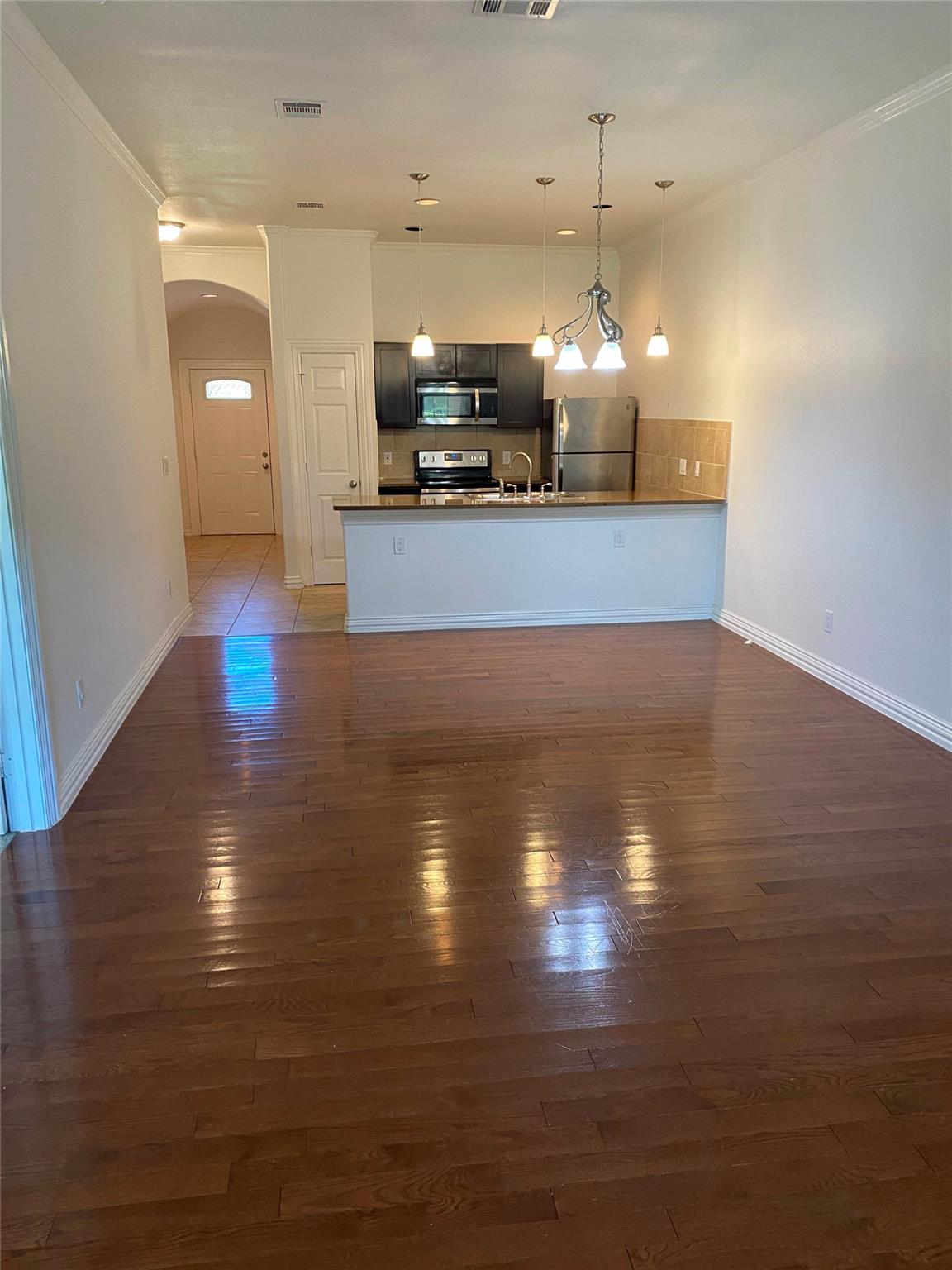 404 Mesa DR