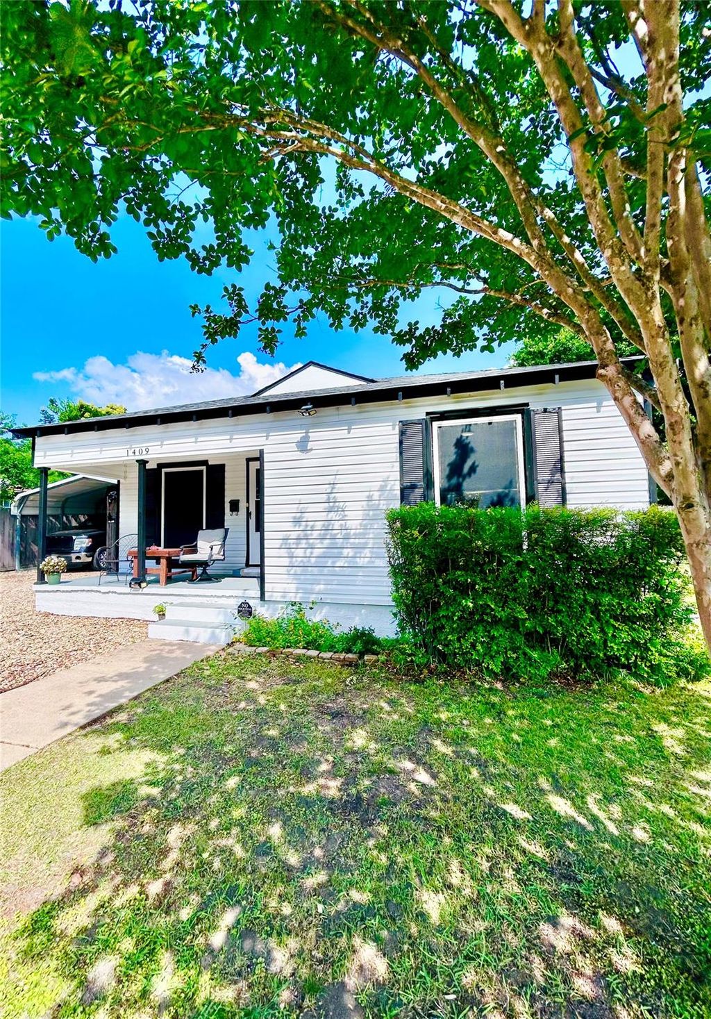 Photo of 1409 S 13th ST, Temple, TX 76504 (MLS # 6728107)