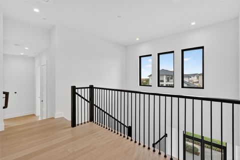 Tiny photo for 10105 Milky Way DR, Austin, TX 78730 (MLS # 3554405)