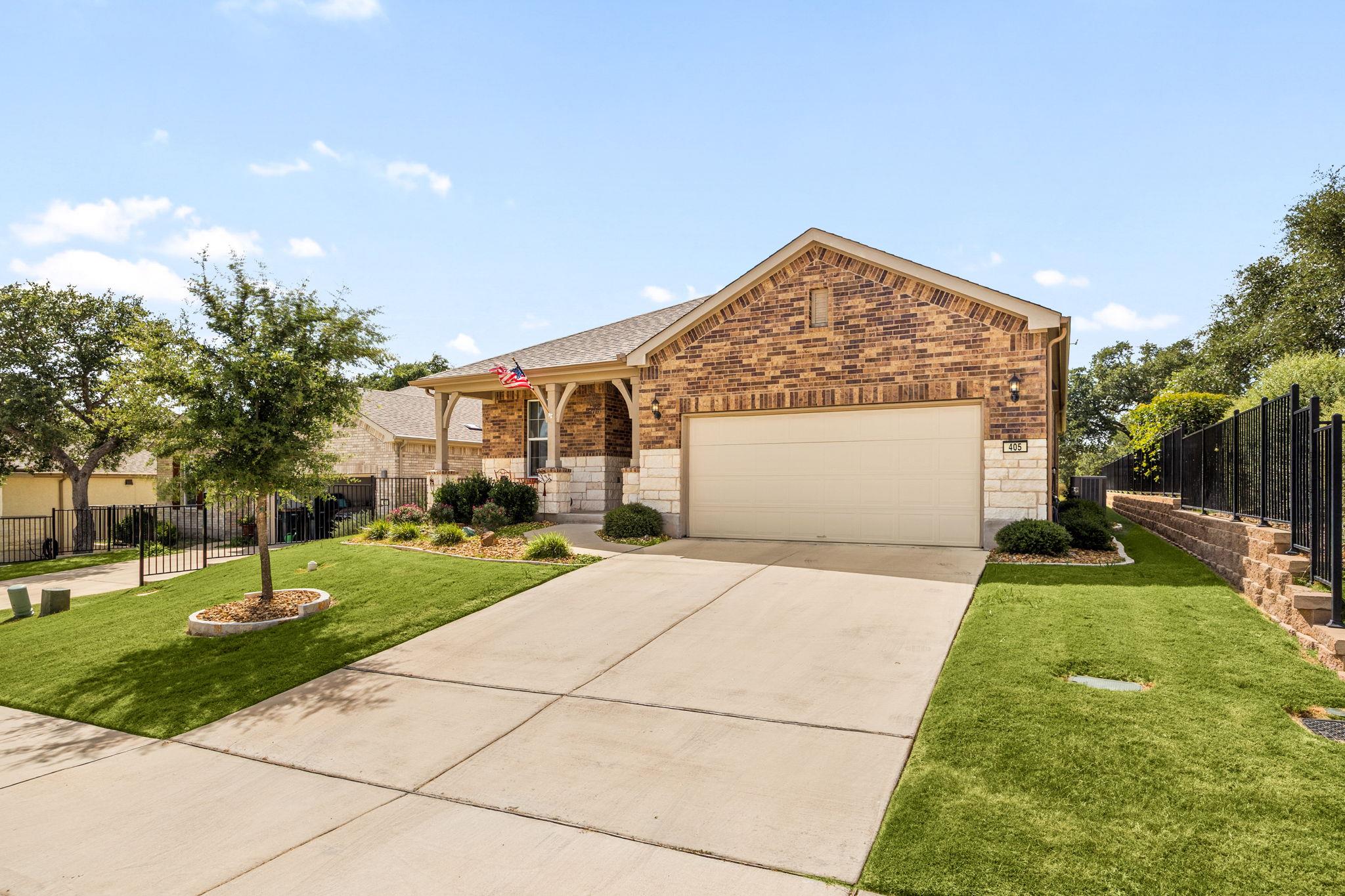 405 Kitty Hawk RD