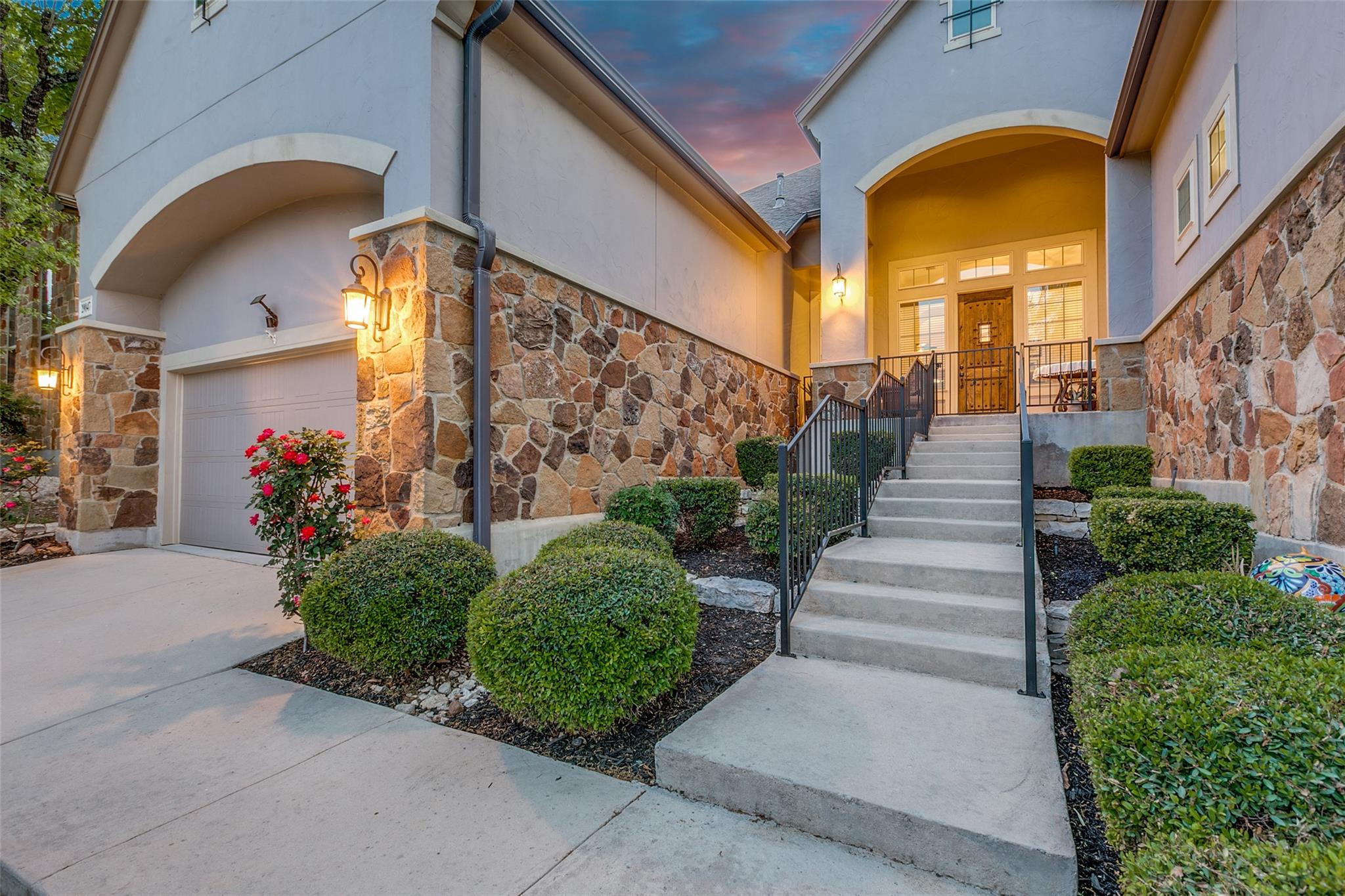 29047 Hobblebush