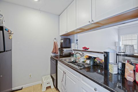 Tiny photo for 715 22 1/2 ST #101, Austin, TX 78705 (MLS # 9918445)