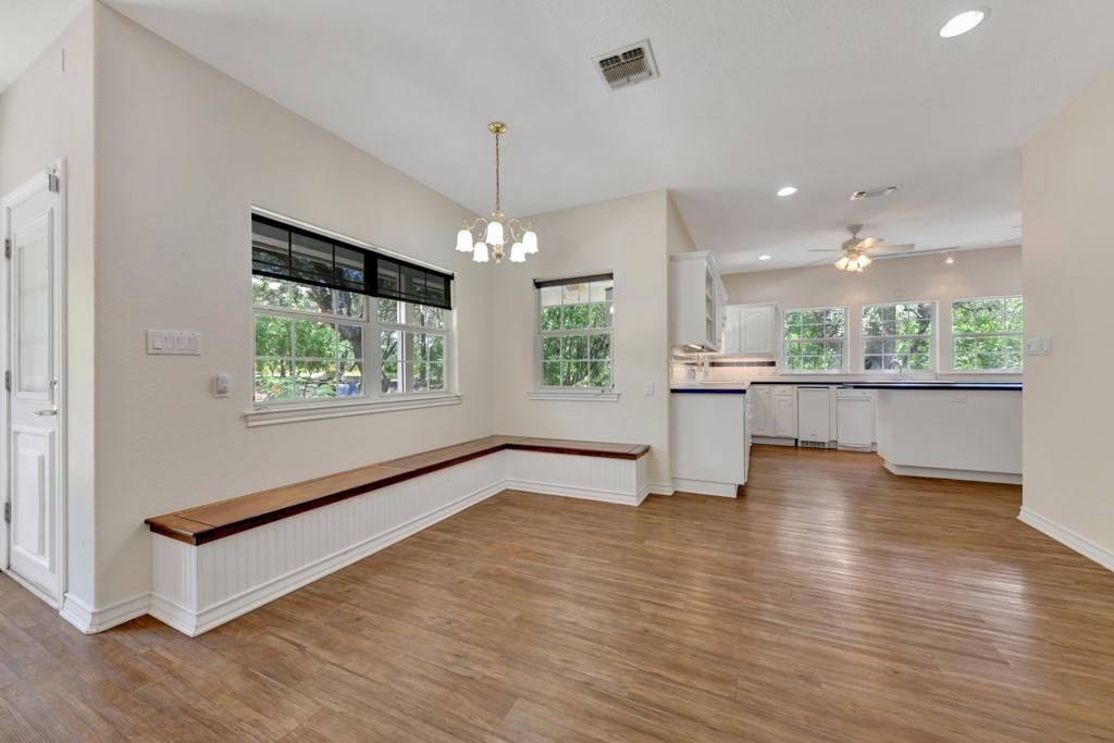 New Braunfels, Texas 78132, United States, 3 Bedrooms Bedrooms, ,3 BathroomsBathrooms,Residential,Active,189995