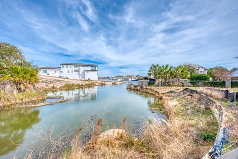 Photo of 110 MOON ISLE Isle, Horseshoe Bay, TX 78657 (MLS # 3225410)
