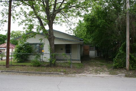 A home in Lockhart