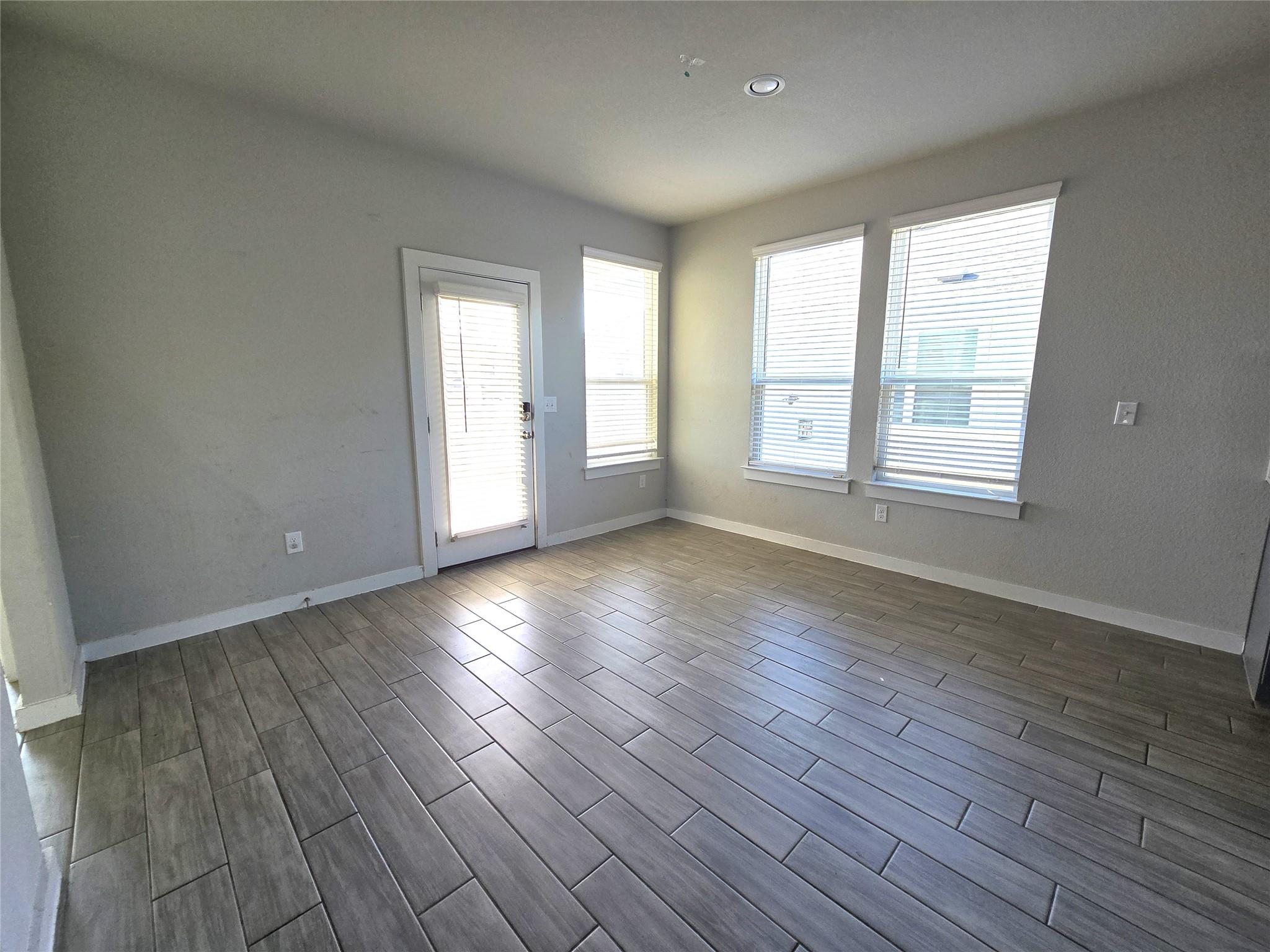 141 Appleberry LN