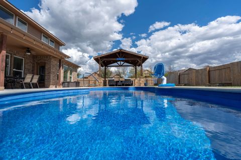 240 Parkrose DR Buda TX 78610