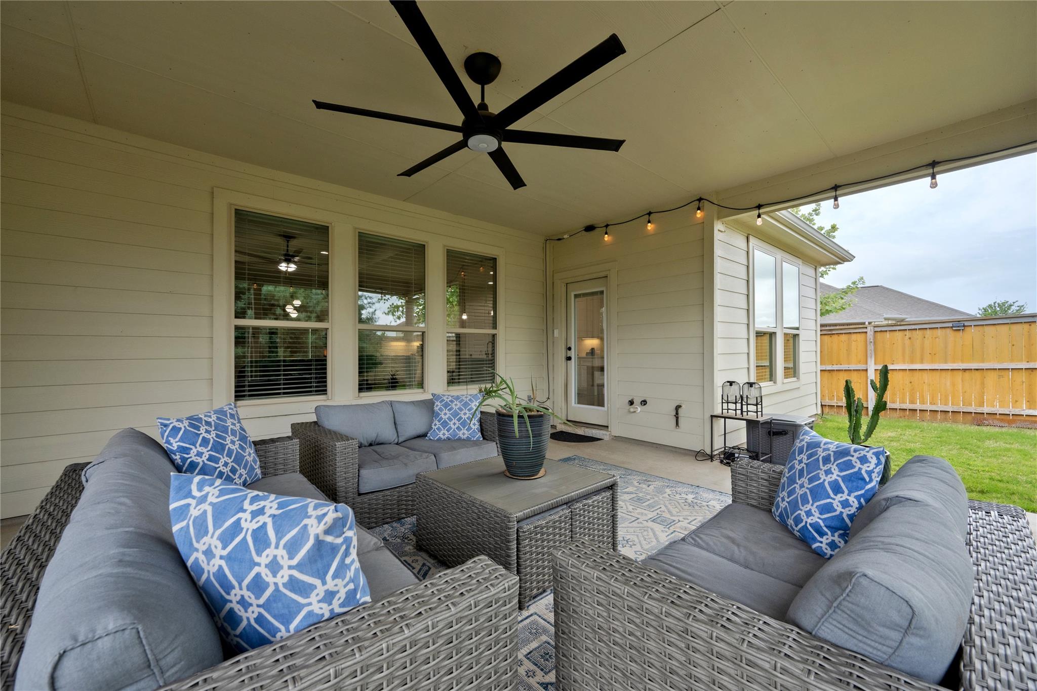 20216 Clare Island BND