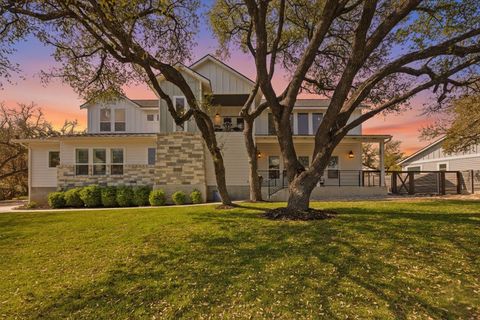 501 Alva DR Briarcliff TX 78669