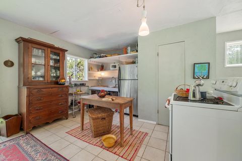 Tiny photo for 20 N Peak RD, West Lake Hills, TX 78746 (MLS # 3094508)