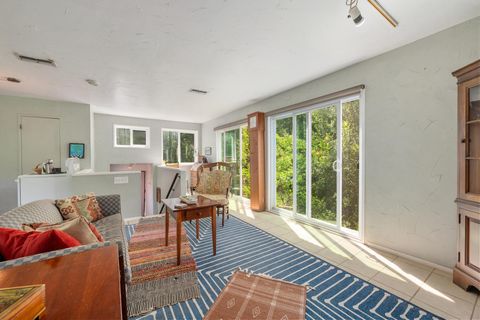 Tiny photo for 20 N Peak RD, West Lake Hills, TX 78746 (MLS # 3094508)