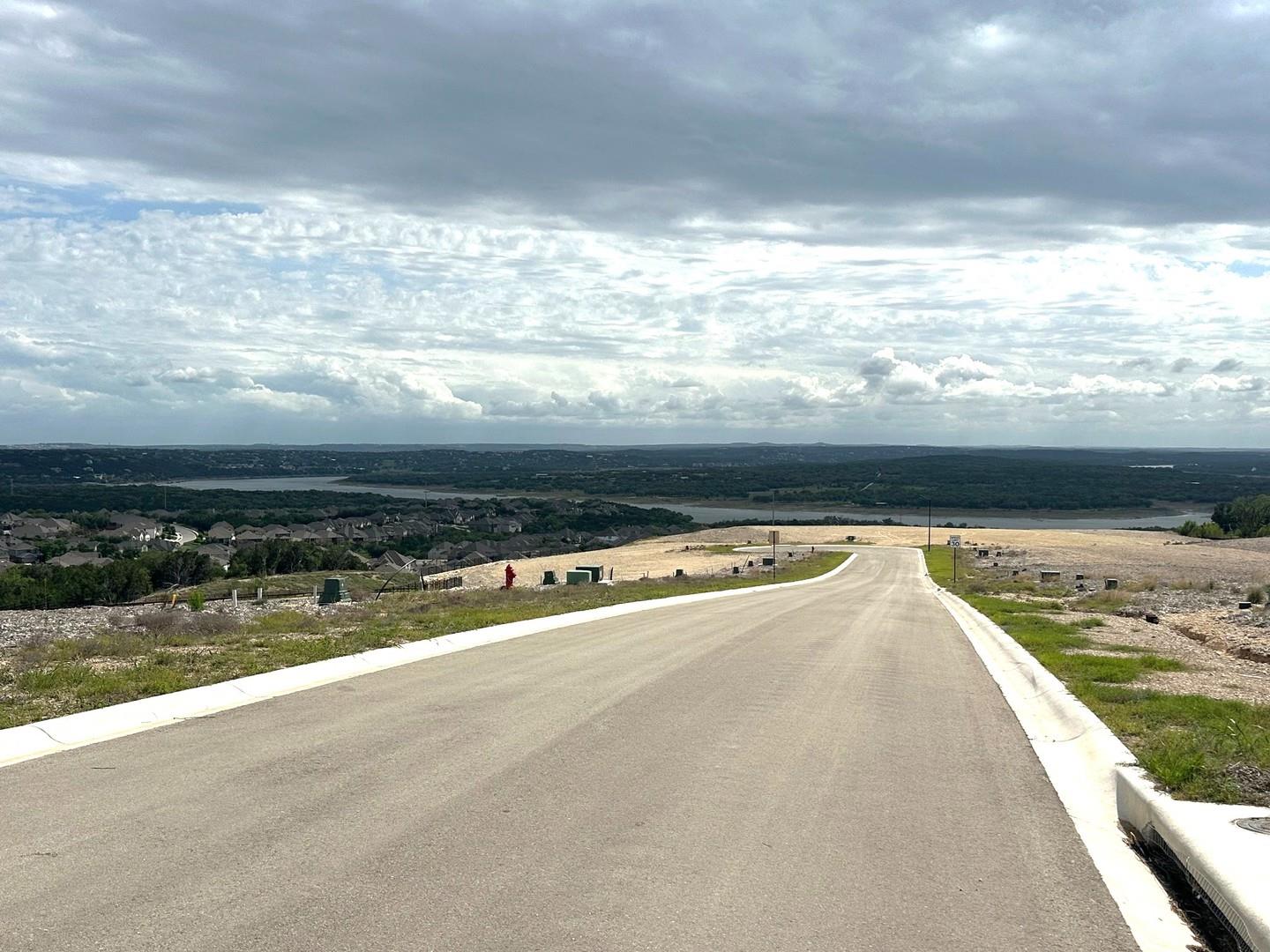 8102 Rosso Blanket DR