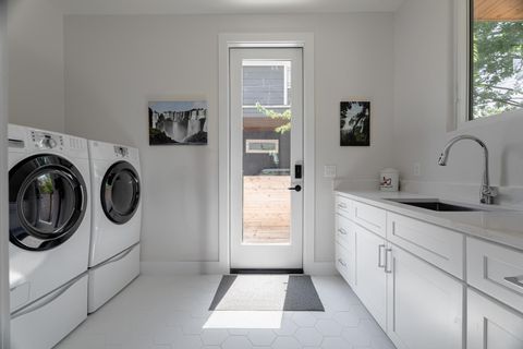 Tiny photo for 1405 Singleton Ave, Austin, TX 78702 (MLS # 3229375)