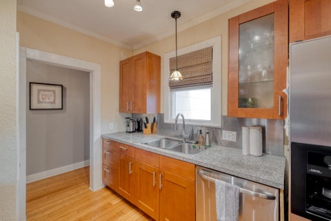 Tiny photo for 1706 Pennsylvania Ave, Austin, TX 78702 (MLS # 2330606)