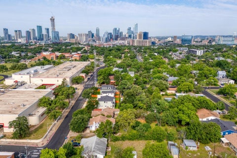 Tiny photo for 1706 Pennsylvania Ave, Austin, TX 78702 (MLS # 2330606)
