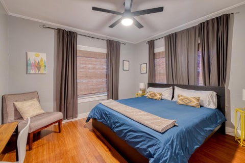 Tiny photo for 1706 Pennsylvania Ave, Austin, TX 78702 (MLS # 2330606)