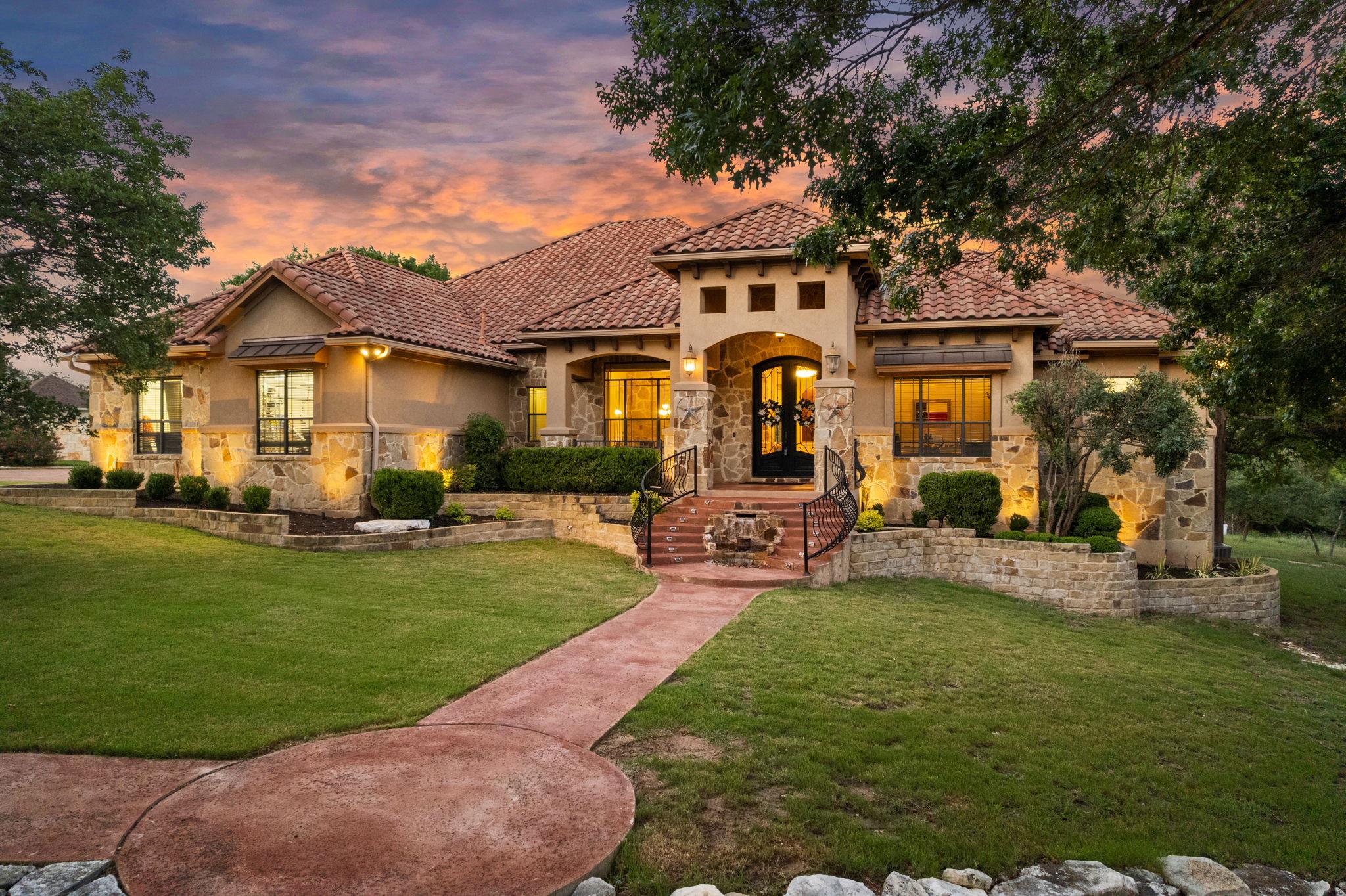 200 Canyon Vista LN