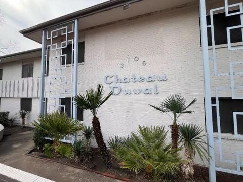 Photo of 3106 Duval ST #209, Austin, TX 78705 (MLS # 7433116)