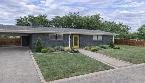 2203 Ventura DR Austin TX 78741