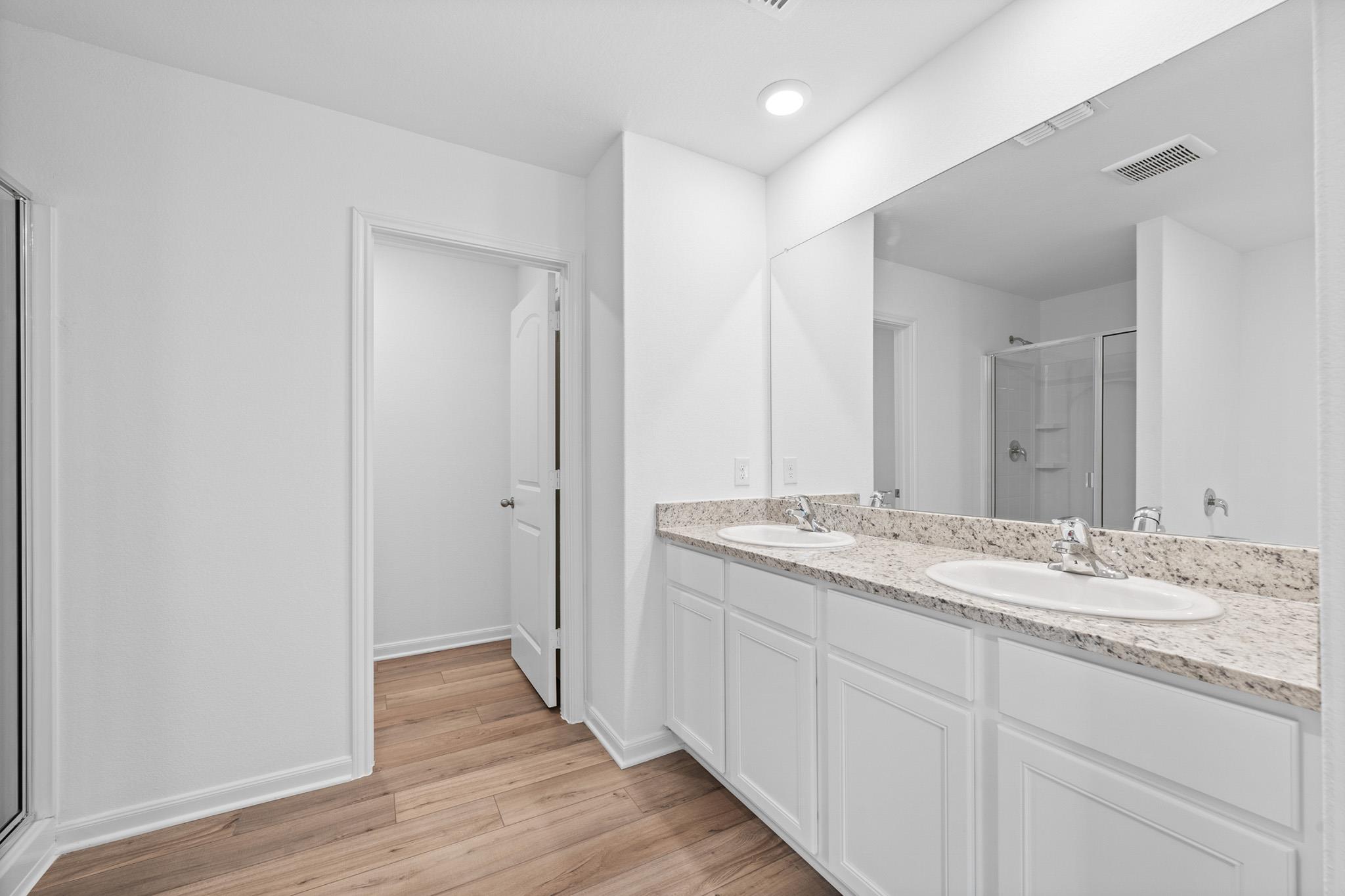 205 Fairlawn WAY