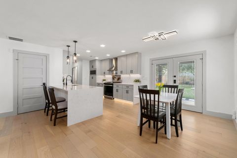 Tiny photo for 500 Arbor LN, Austin, TX 78745 (MLS # 8885882)