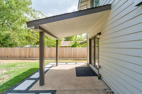 Tiny photo for 500 Arbor LN, Austin, TX 78745 (MLS # 8885882)