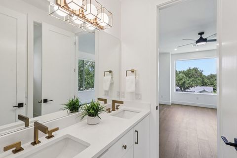 Tiny photo for 5700 Louise LN, Austin, TX 78757 (MLS # 6656151)