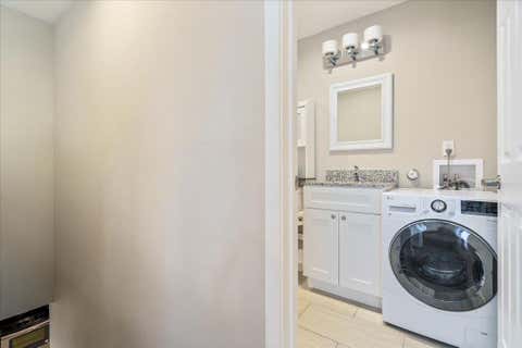 Tiny photo for 935 La Posada DR #158, Austin, TX 78752 (MLS # 1499612)