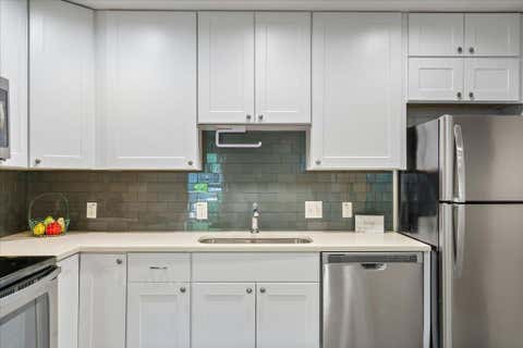 Tiny photo for 935 La Posada DR #158, Austin, TX 78752 (MLS # 1499612)