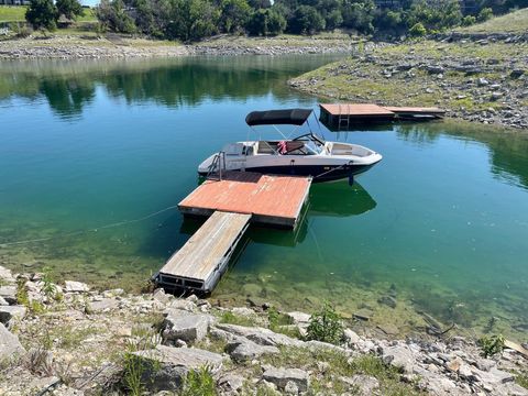 Photo of 329 S Venture BLVD S, Point Venture, TX 78645 (MLS # 9087039)