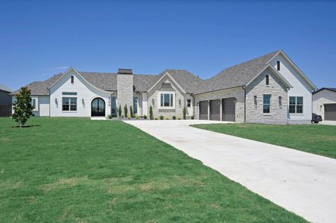 124 Tambra Lea LN Liberty Hill TX 78642