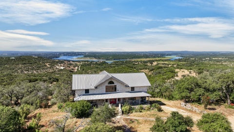 Photo of 6401 Muleshoe Bend TRL, Marble Falls, TX 78654 (MLS # 6775914)