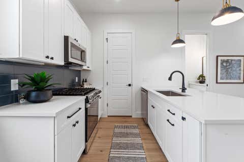 Tiny photo for 909 Calle Limon #3, Austin, TX 78702 (MLS # 1700765)