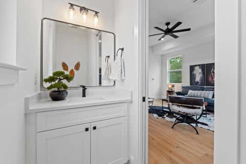 Tiny photo for 909 Calle Limon #3, Austin, TX 78702 (MLS # 1700765)