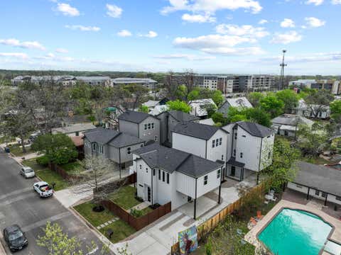 Tiny photo for 909 Calle Limon #3, Austin, TX 78702 (MLS # 1700765)