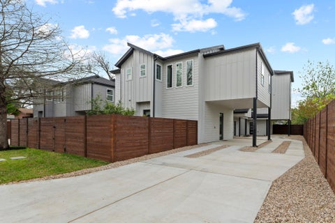 Tiny photo for 909 Calle Limon #3, Austin, TX 78702 (MLS # 1700765)
