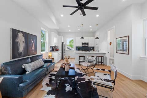 Tiny photo for 909 Calle Limon #3, Austin, TX 78702 (MLS # 1700765)